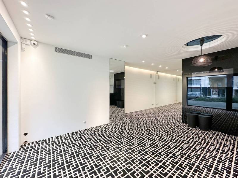 VERHUUR commercieel pand Knokke-Zoute - Kustlaan / tegenover Minigolf