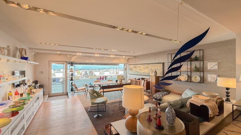 VERHUUR Commercieel pand - Knokke-Zoute - Zeedijk / Uitzonderlijke gevelbreedte