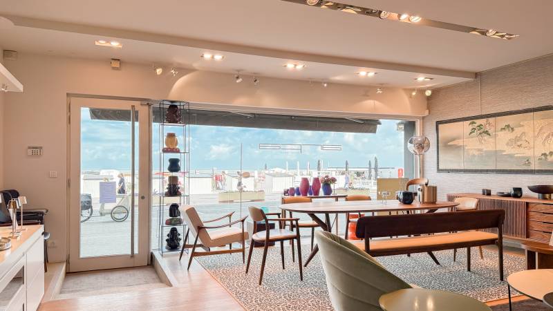 VERHUUR Commercieel pand - Knokke-Zoute - Zeedijk / Uitzonderlijke gevelbreedte