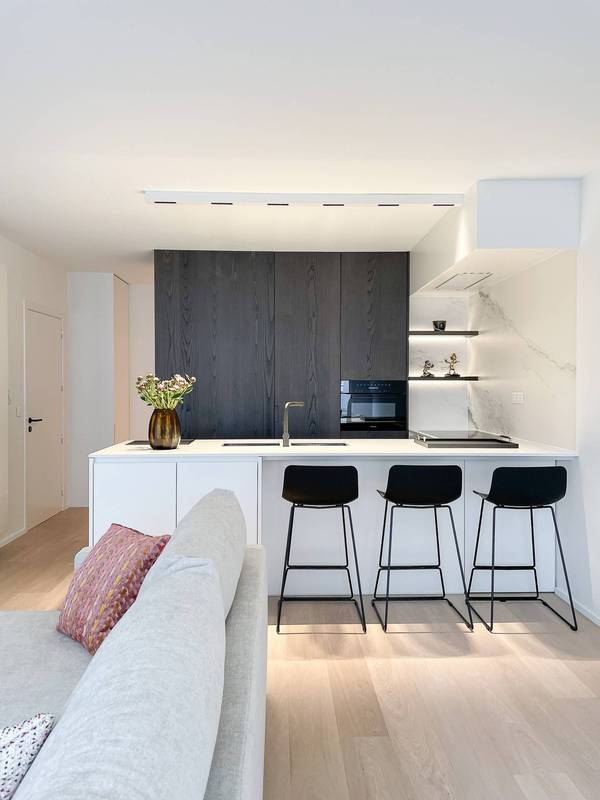 VERKOOP  Appartement 2 SLPK Knokke-Zoute - zijdelings zeezicht / aan het Driehoeksplein