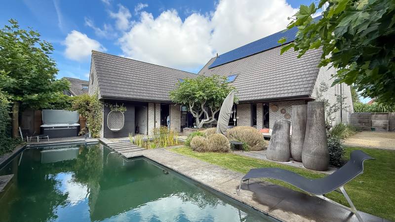 VERKOOP  VILLA 6 SLPK Knokke-Heist - ARCHITECTENWONING / Stijlvolle tuin