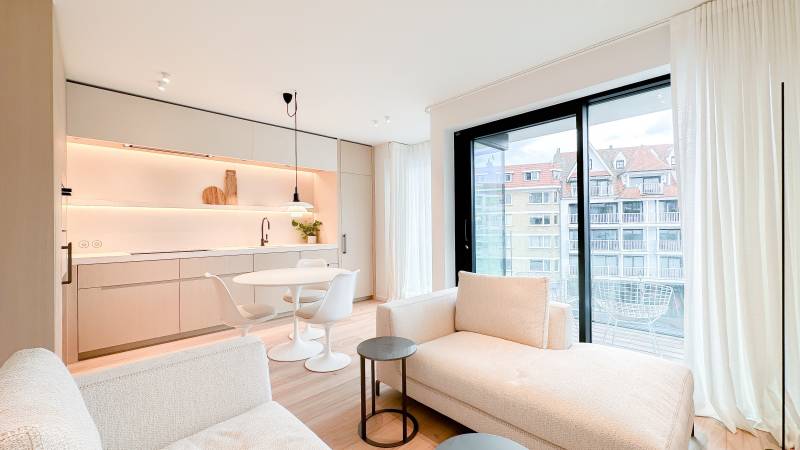 VERKOOP  Appartement 2 SLPK Knokke-Zoute -  TOPAFWERKING - DRIEHOEKSPLEIN