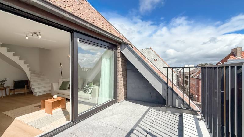 VERKOOP Appartement 2 SLPK Knokke-Heist - Duplex in recente constructie / centrum Heist