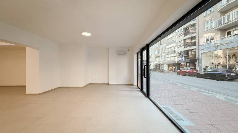 VERHUUR commercieel pand Knokke-Heist -  Kustlaan / Driehoeksplein