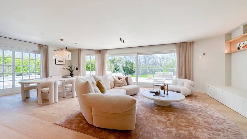 VERKOOP  Appartement 4 SLPK Knokke-Zoute - LUXUEUS Tuinappartement / Tennis Gardens