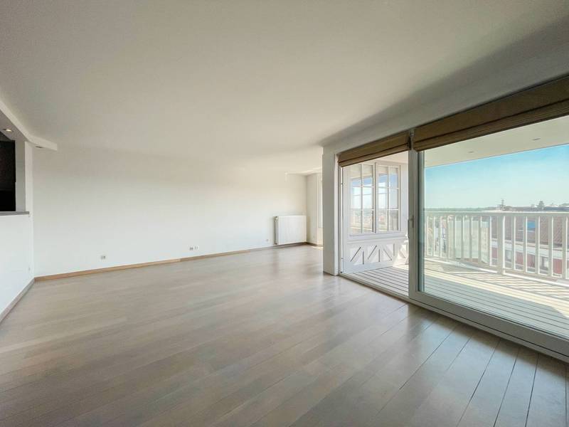VERHUUR  Appartement 2 SLPK Knokke-Heist -Zonnig en overdekt terras