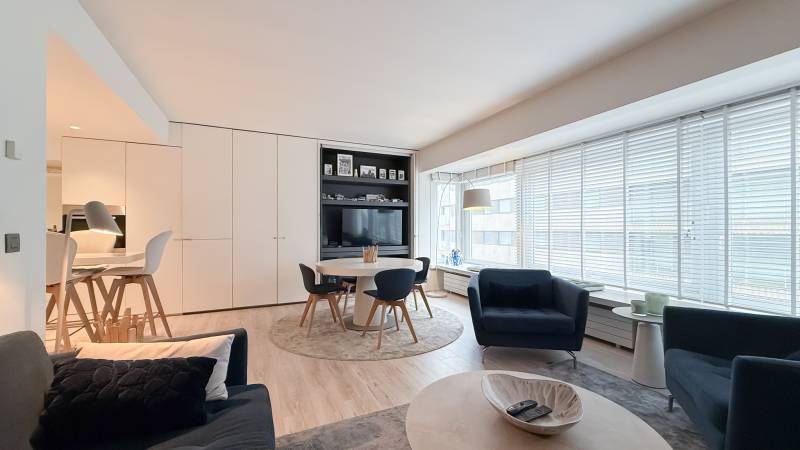 VERKOOP Appartement 1 SLPK Knokke-Zoute - Zijdelings zeezicht / aan Minigolf