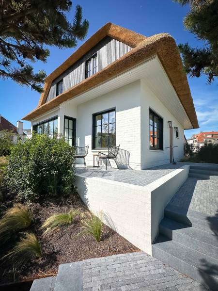 VERKOOP  Villa 4 SLPK Knokke-Heist - Vlakbij strand / Zegemeer / bijzondere afwerkingsgraad