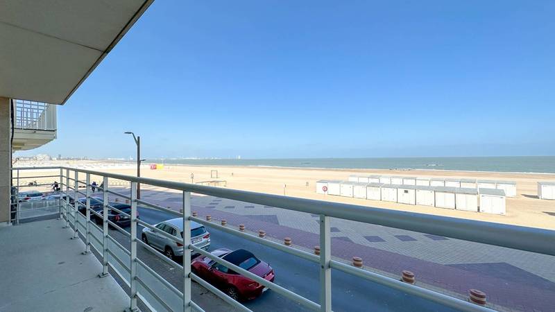 VERHUUR  Appartement 3 SLPK Knokke-Heist - Zeedijk / Gemeubileerd / gevelbreedte van 9m!