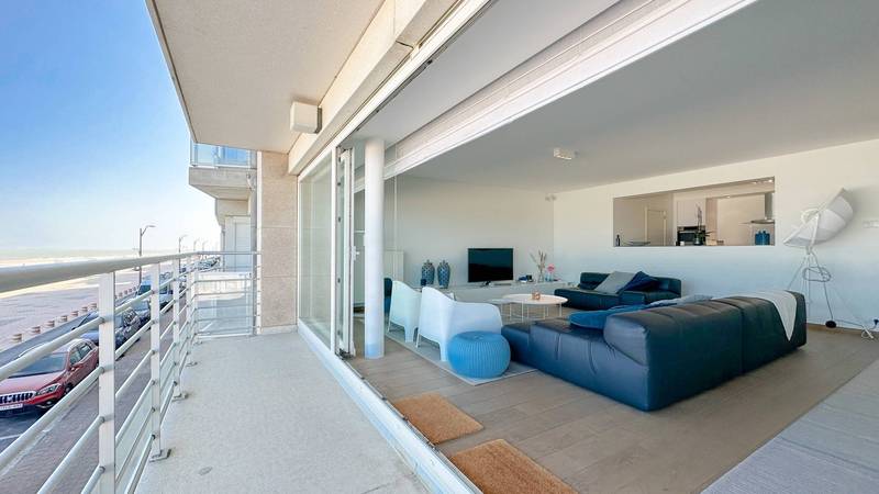 VERHUUR  Appartement 3 SLPK Knokke-Heist - Zeedijk / Gemeubileerd / gevelbreedte van 9m!