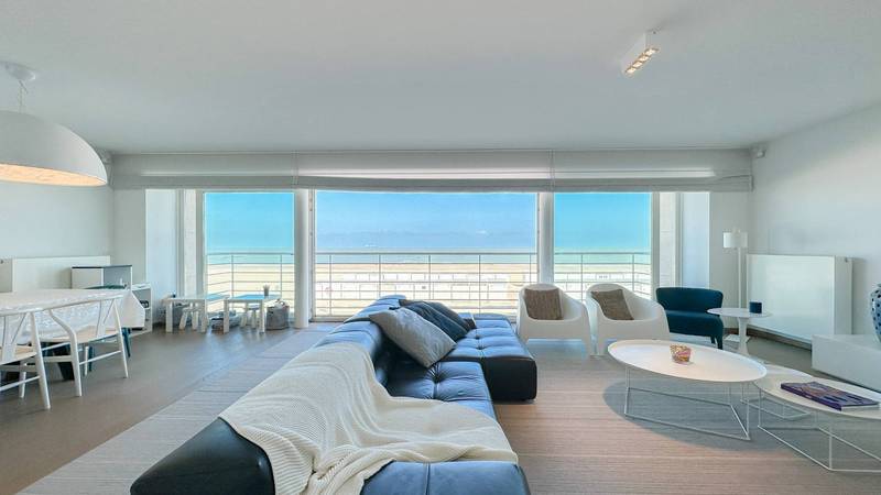 VERHUUR  Appartement 3 SLPK Knokke-Heist - Zeedijk / Gemeubileerd / gevelbreedte van 9m!