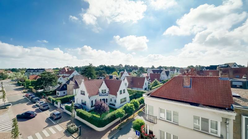 VERKOOP APPARTEMENT 2 SLPK KNOKKE-HEIST - PENTHOUSE / ZONNIG TERRAS / ZOUTELAAN