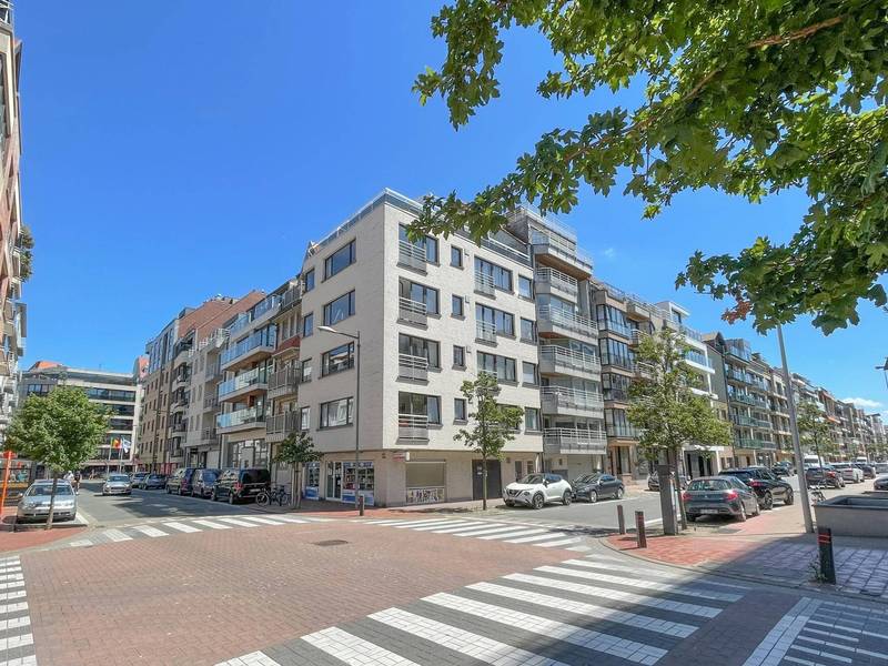 VERKOOP  Appartement 2 SLPK Knokke-Heist - HOEKAPPARTEMENT / 500m van het strand