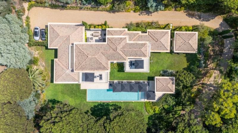 SEIZOENSVERHUUR  VILLA 6 SLPK Saint-Tropez - Hedendaagse villa / Les PArcs de Saint-Tropez