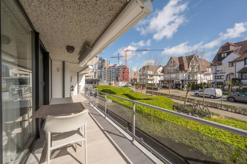 VERKOOP Appartement 4 SLPK Knokke-Zoute - Tuinappartement / aan het Albertplein