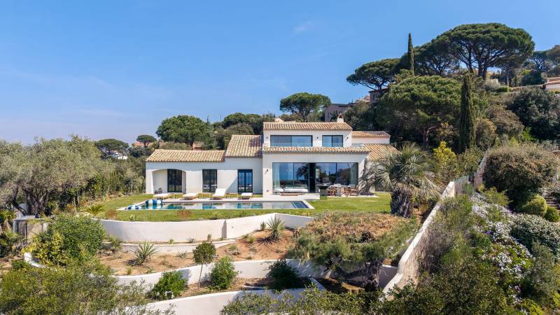 VERKOOP Villa 4 SLPK SAINTE-MAXIME - Panoramisch zeezicht