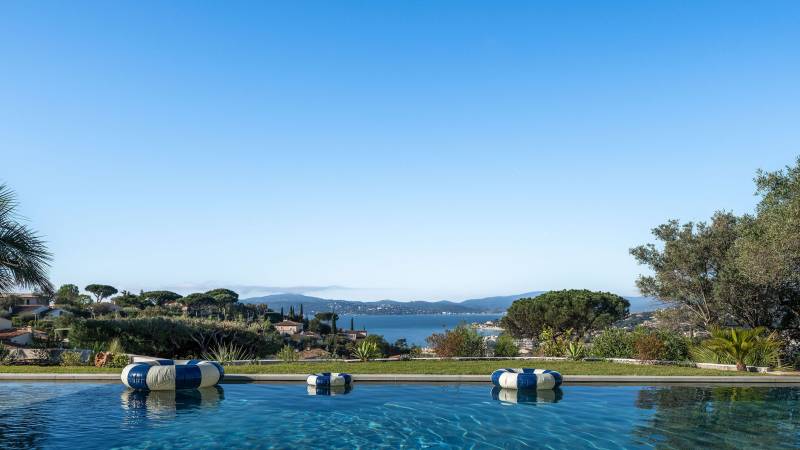 VERKOOP Villa 4 SLPK SAINTE-MAXIME - Panoramisch zeezicht