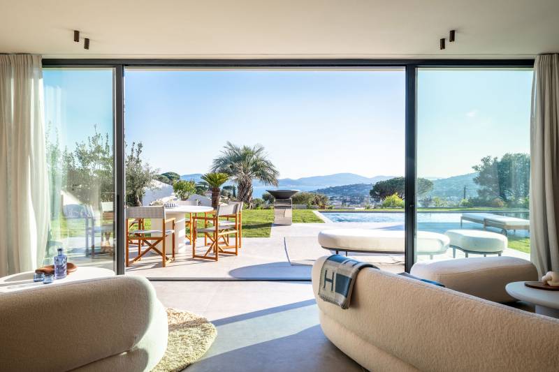 VERKOOP Villa 4 SLPK SAINTE-MAXIME - Panoramisch zeezicht