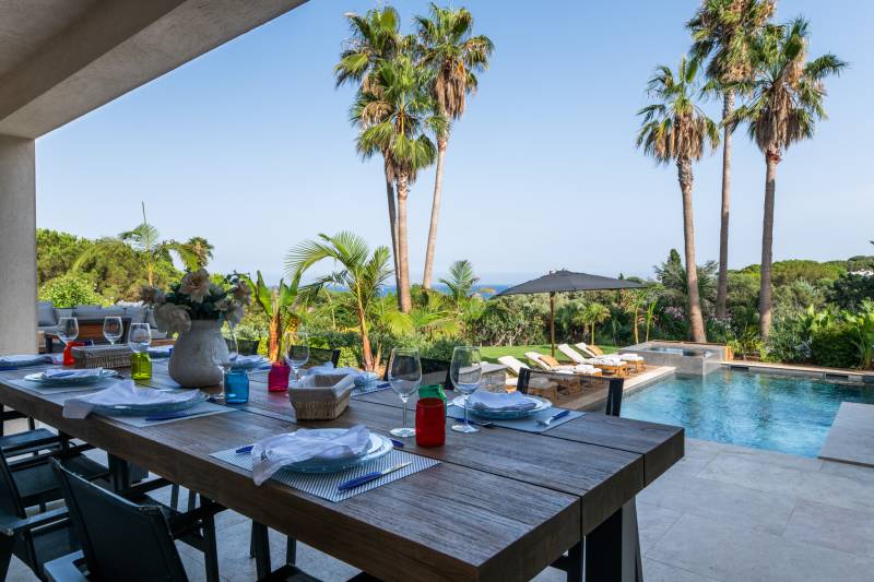 VERKOOP  VILLA 5 SLPK - RAMATUELLE / PAMPELONNE - ZEEZICHT