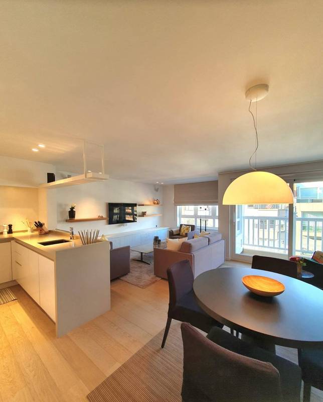 VERHUUR  Appartement Knokke-Heist -  Luxueus appartement met garage, op topligging in Knokke