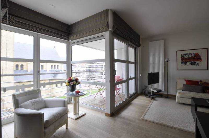 VERHUUR  Appartement 2 SLPK Knokke-Heist -Dumortierlaan/ tegenover Heilig Hartkerk