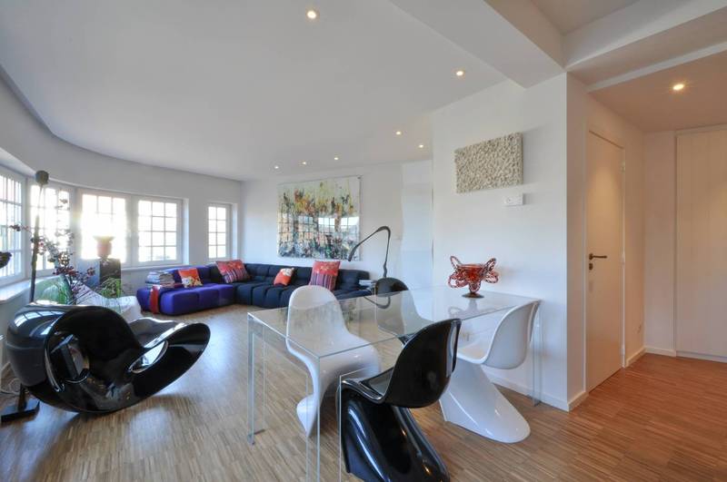 VERKOOP  Appartement 2 SLPK Knokke-Zoute -Hoekappartement Amerikapad vlakbij Dominicanenkerk