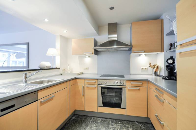 VERHUUR  Appartement 2 SLPK Knokke-Zoute -Kustlaan / vlakbij Driehoeksplein