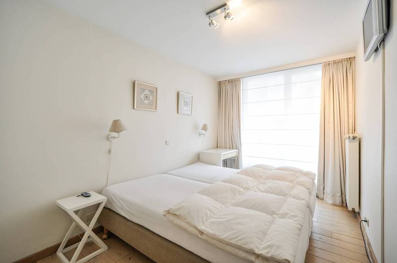 VERHUUR  Appartement 2 SLPK Knokke-Zoute -Kustlaan / vlakbij Driehoeksplein