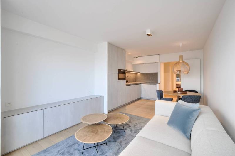 VERKOOP  Appartement 2 SLPK Knokke-Heist -Zeedijk / vlakbij Zeilclub Duinbergen