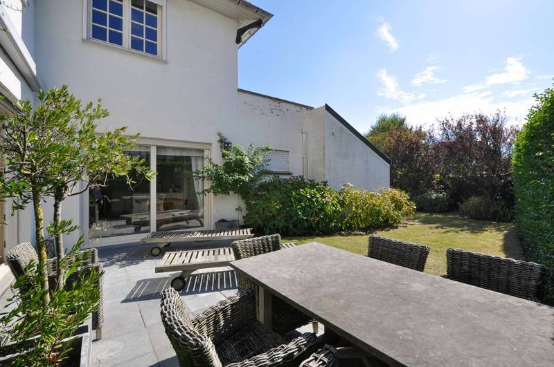 VERKOOP Villa 5+1 SLPK Knokke-Zoute -in de Zoute paadjes / vlakbij Albertplein