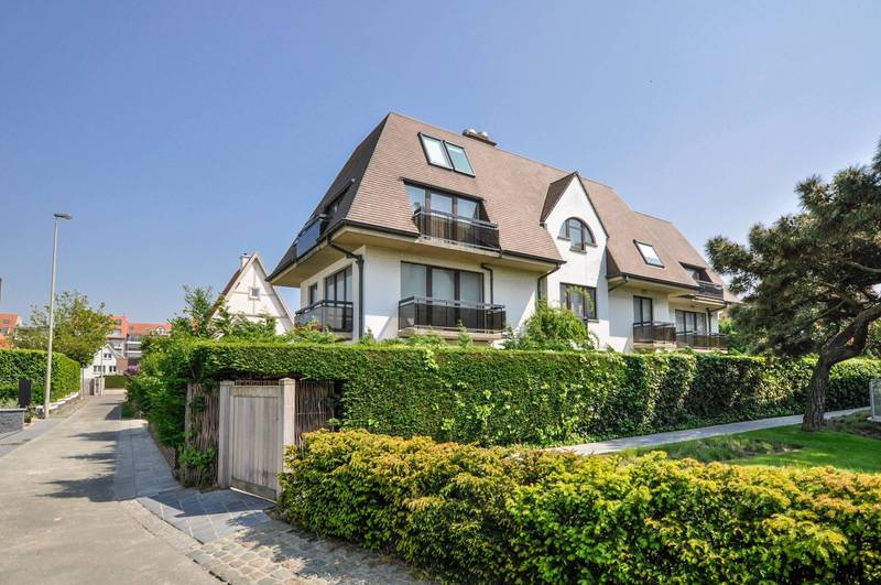 VERKOOP  Appartement 2 SLPK Knokke-Heist -hoekappartement villaresidentie / Neptunuspad