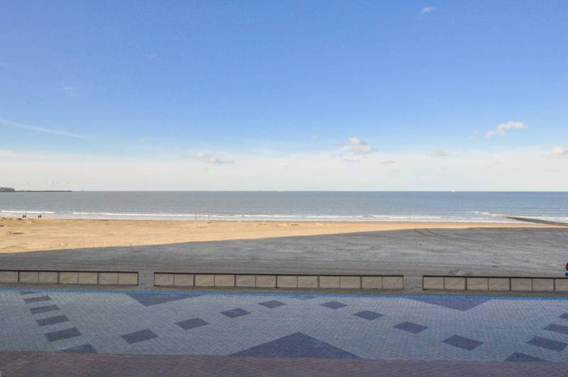 VERKOOP  Appartement 2 SLPK Knokke-Heist -Zeedijk / vlakbij Zeilclub Duinbergen