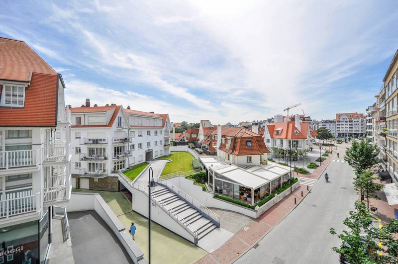 VERKOOP  Appartement 2 SLPK Knokke-Zoute -Kustlaan / vlakbij Albertplein en Driehoeksplein