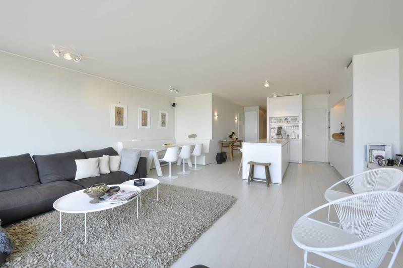 VERHUUR  Appartement 3 SLPK Knokke-Heist -Rubensplein / Frontaal zeezicht