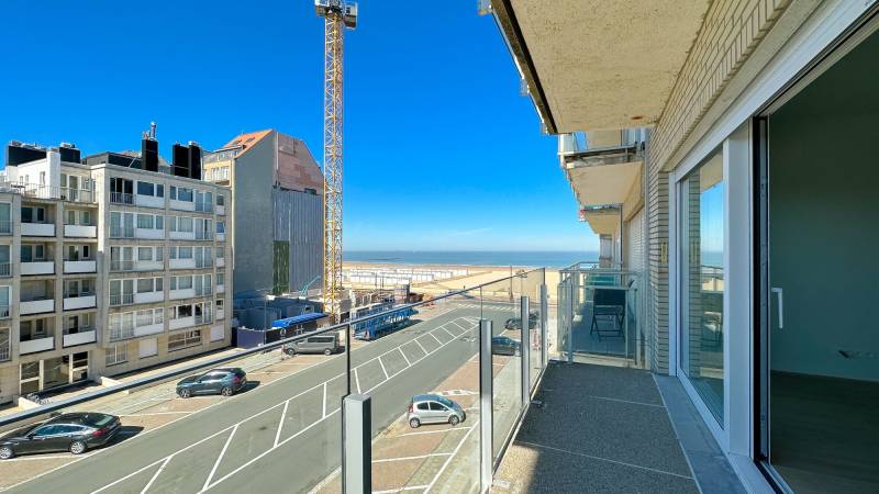 VERKOOP APPARTEMENT 3 SLPK KNOKKE-HEIST - PRACHTIG ZEEZICHT / ZONNEKANT