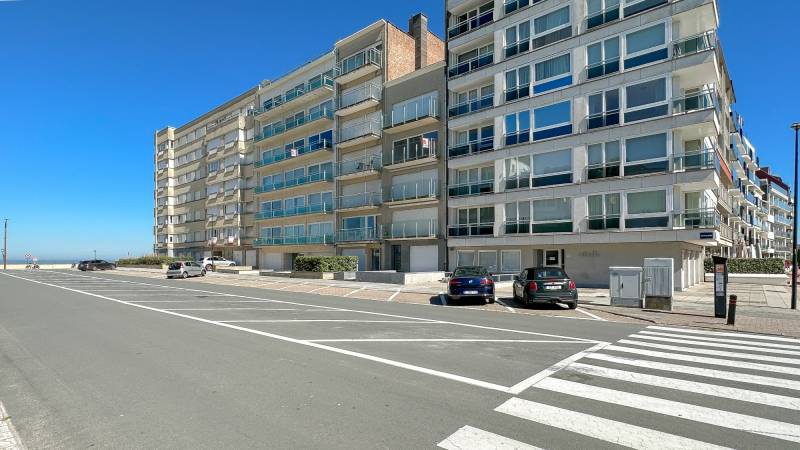 VERKOOP APPARTEMENT 3 SLPK KNOKKE-HEIST - PRACHTIG ZEEZICHT / ZONNEKANT