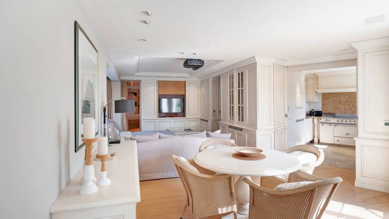 VERHUUR  Appartement 1 SLPK Knokke-Zoute - Hoekappartement / Villaresidentie