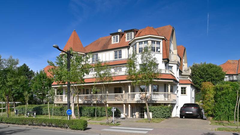 VERHUUR  Appartement 1 SLPK Knokke-Zoute - Hoekappartement / Villaresidentie