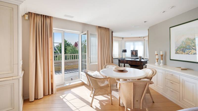 VERHUUR  Appartement 1 SLPK Knokke-Zoute - Hoekappartement / Villaresidentie