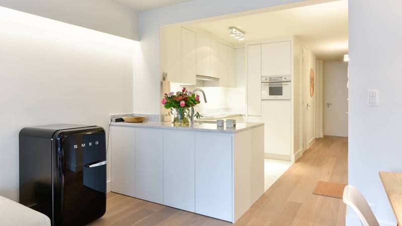 VERKOOP  Appartement 2 SLPK Knokke-Zoute -zijdelings zeezicht / aan Driehoeksplein