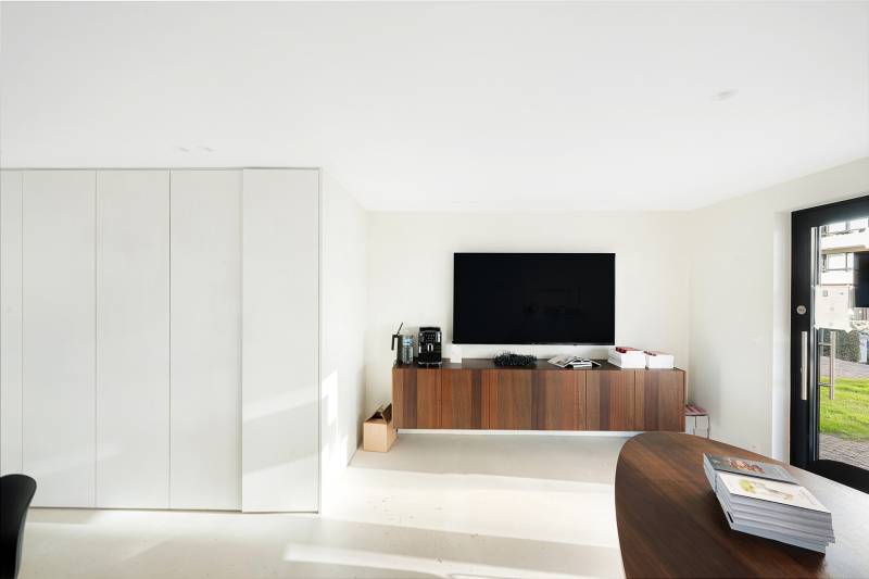 VERHUUR Handelspand Knokke-Zoute - Kustlaan / aan MINIGOLF