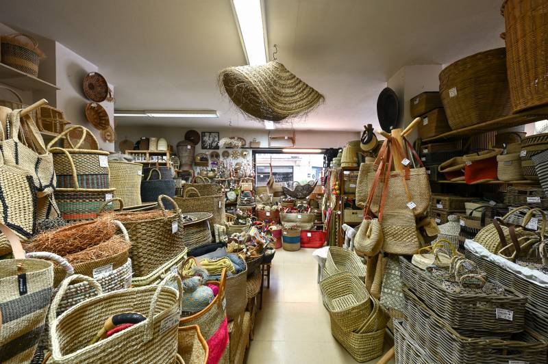 VERKOOP COMMERCIEEL HANDELSPAND Knokke-Heist - Lippenslaan