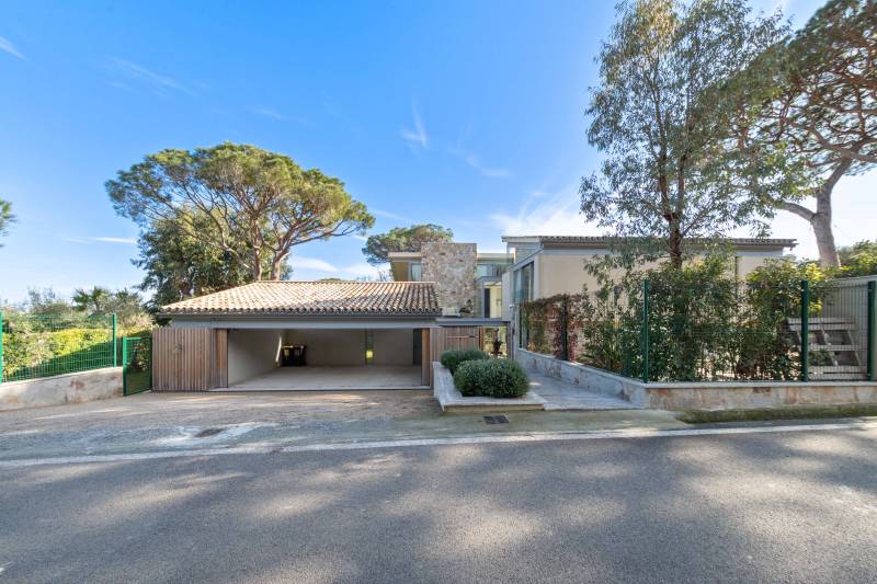 VERKOOP - Villa 5 SLPK - PARC DES SALINS - SAINT-TROPEZ